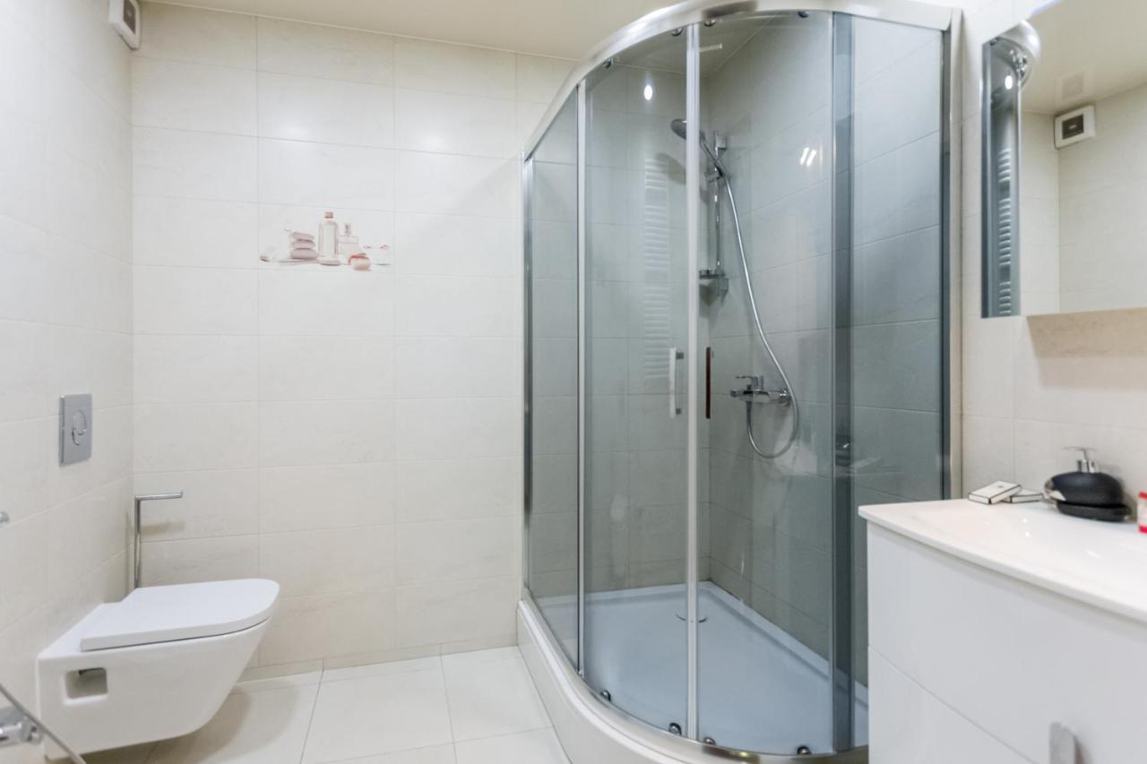 Central Cosy 5Bd-5Bath Apartment Tbilissi Extérieur photo
