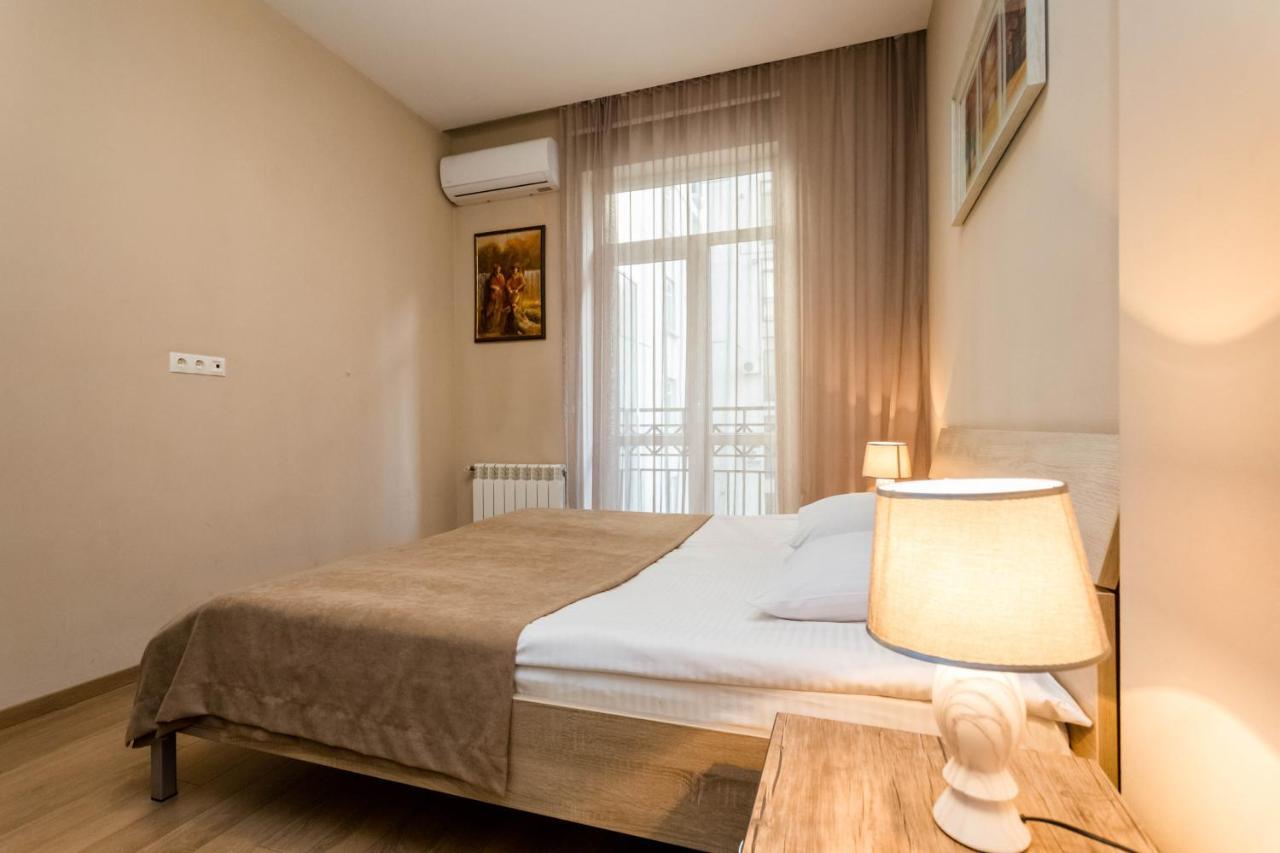 Central Cosy 5Bd-5Bath Apartment Tbilissi Extérieur photo